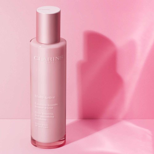CLARINS Multi-Active - Glättende Emulsion, Strahlkraft-Booster CLARINS Multi-Active - Glättende Emulsion, Strahlkraft-Booster